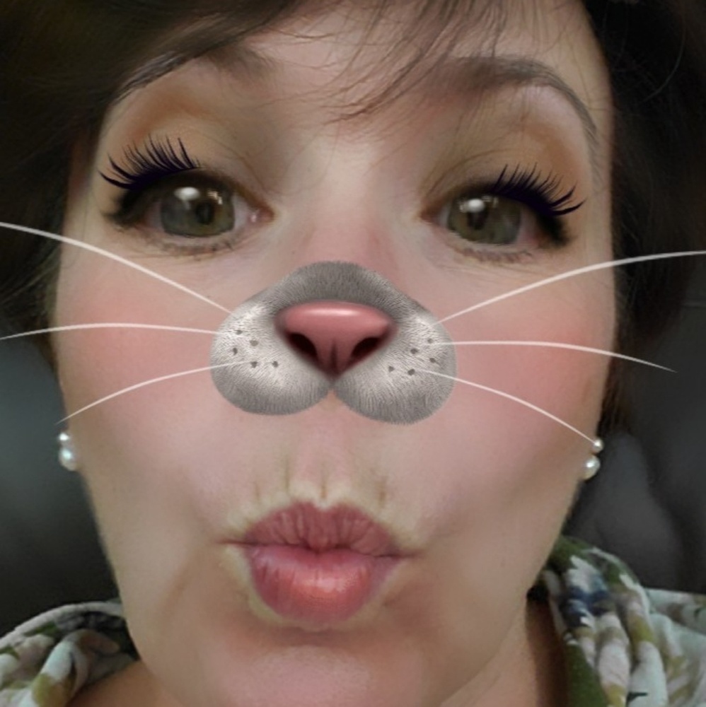 Meet your Posher, Jenny Poshmark Ambassador